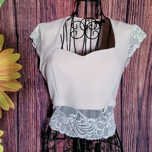 Privy Capped Sleeve Crop Top